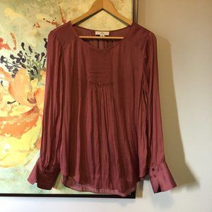 H Halston Primrose Red Pleated Pintuck Tunic Fantasy Blouse Medium